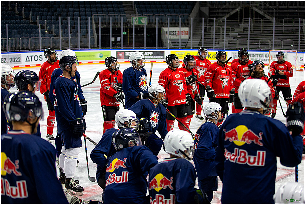 PENNY DEL; Koelner Haie- Red BUll Muenchen Sponsorenspiel; Koeln, 08.11.2022